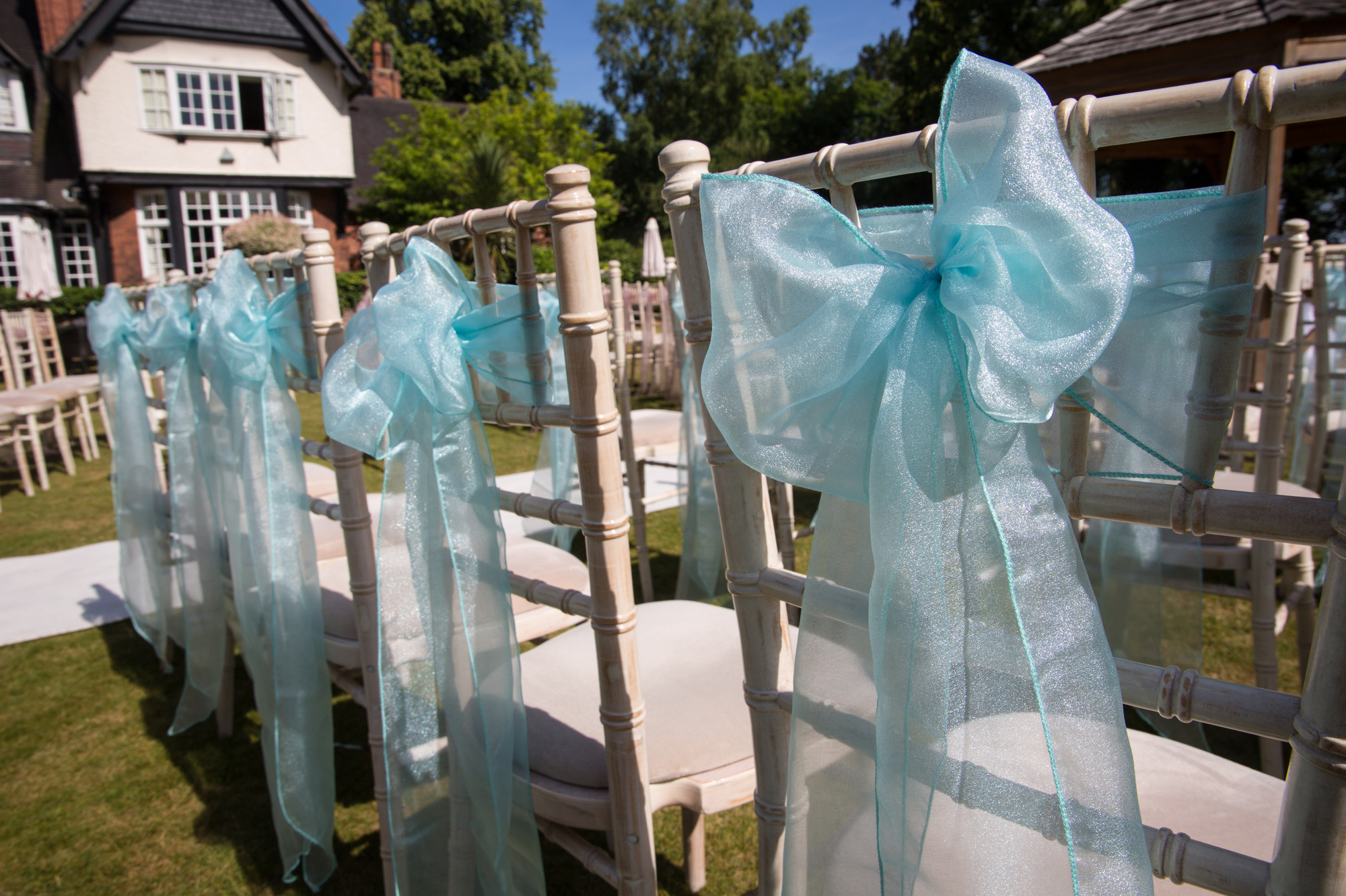Mere Court Hotel wedding photography. Knutsford wedding photographer cheshire
