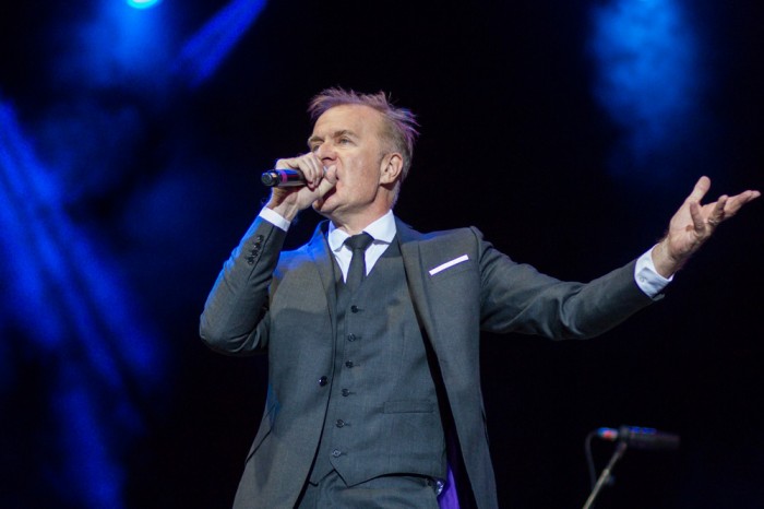 Live music photography. Cheshire music photographer. Professional photographer in Cheshire