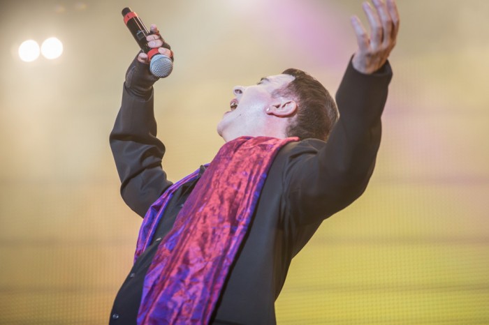Live music photography. Cheshire music photographer. Professional photographer in Cheshire